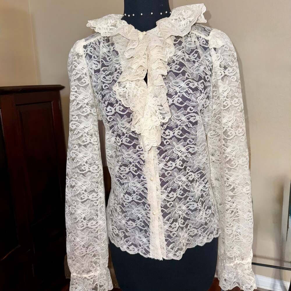 Vintage Ivory Lace Blouse Ruffle Collar Button-Up
